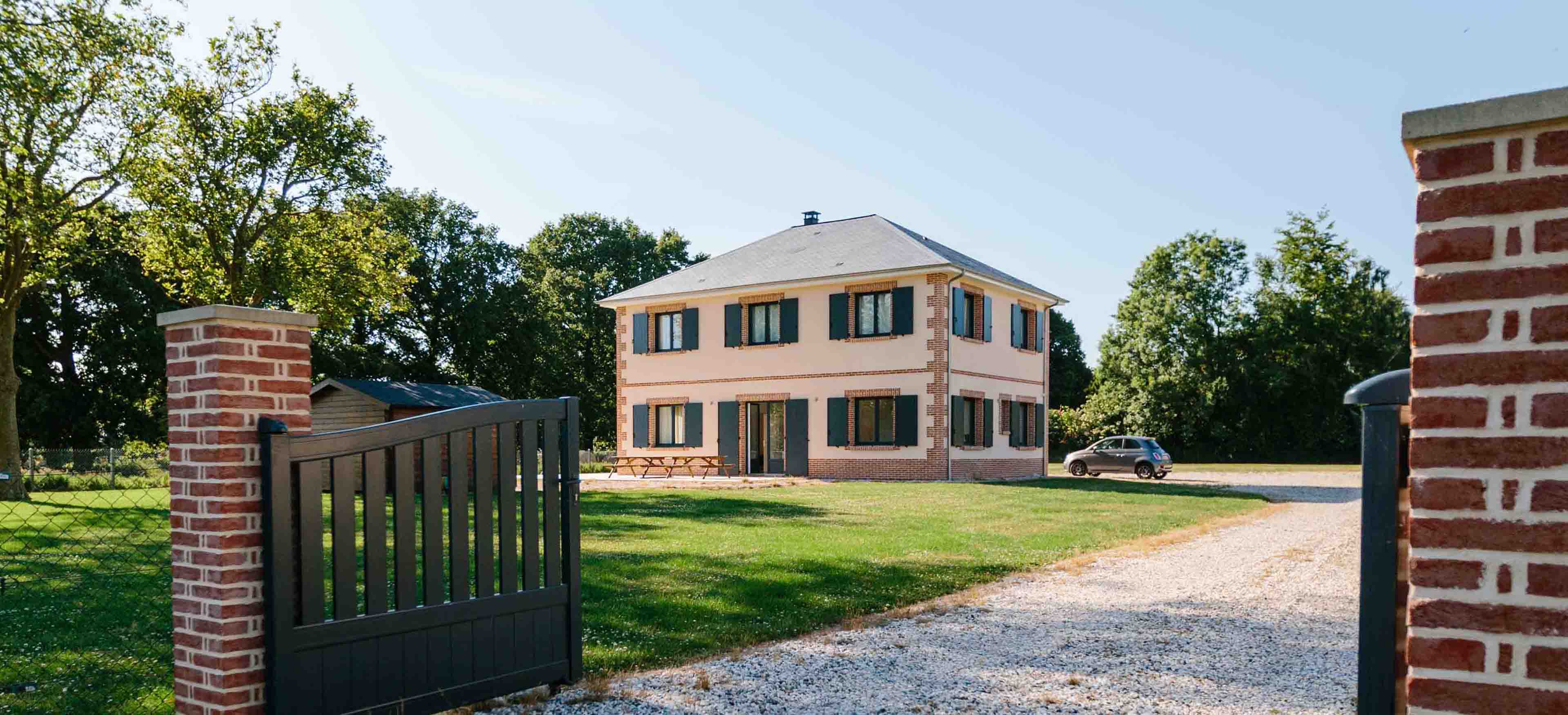 Varengeville-sur-Mer-House-Exterior-1croppedfinalFIBAL