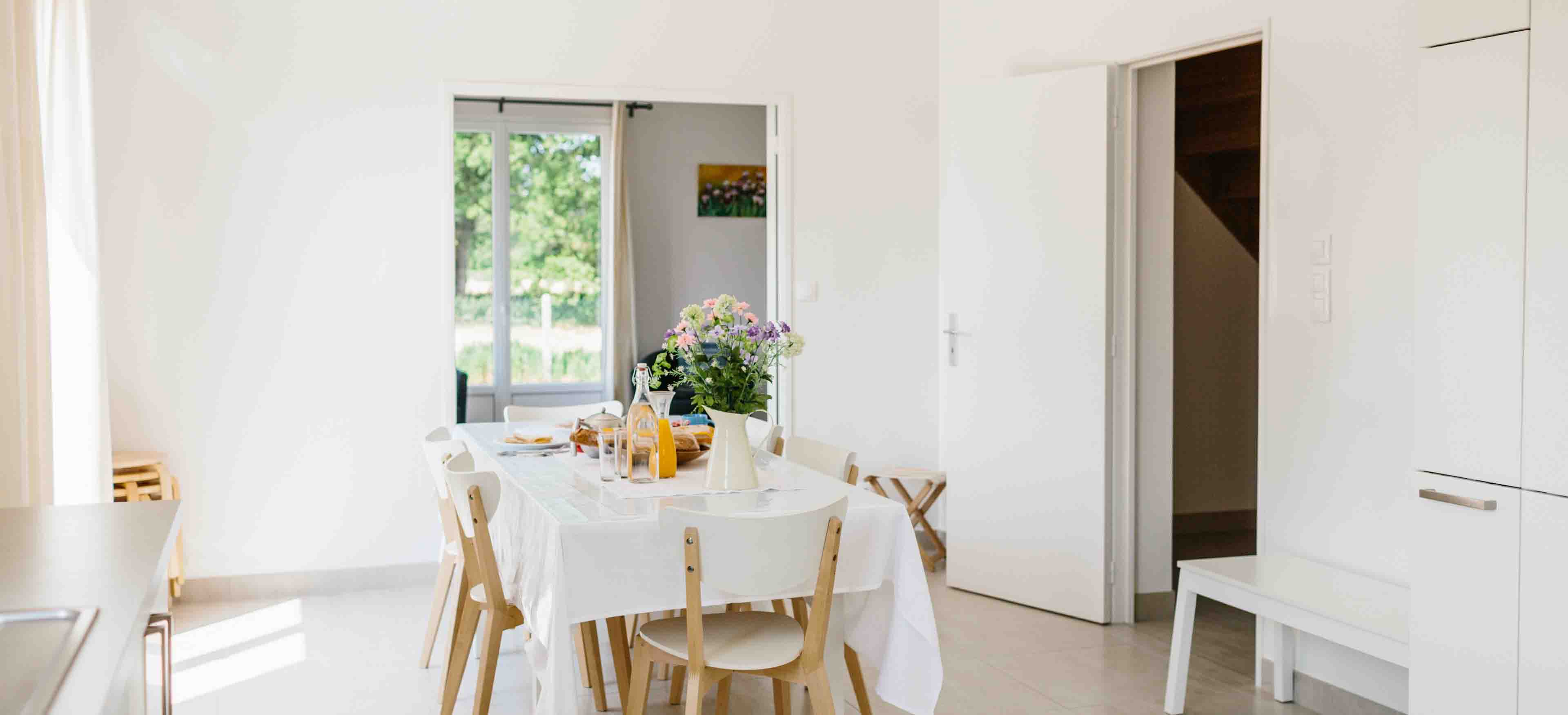 Sept-Chenes-kitchen