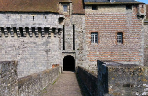 chateau-musee-dieppe-door